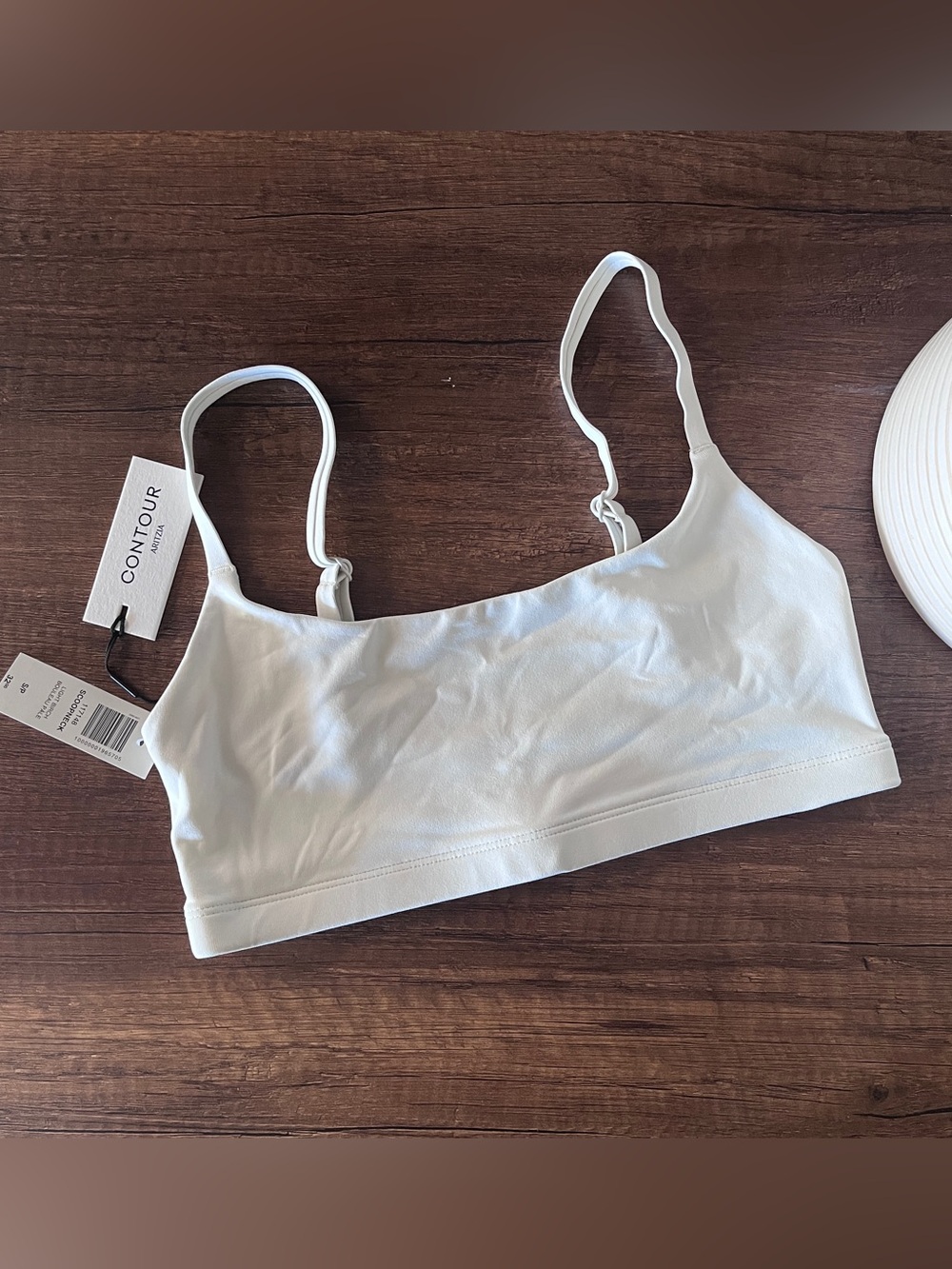 Aritzia Contour White Seamless Bralette
